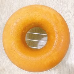A picture of All white cake.