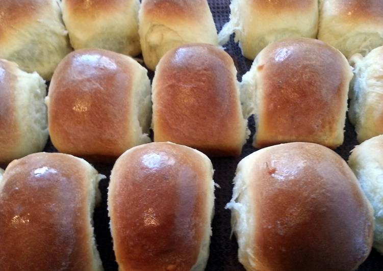 Easiest Way to Make Perfect Yeast Rolls