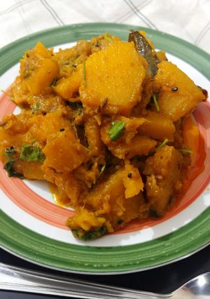 খাট্টামিঠা কুমড়ো (khatta mitha kumro recipe in bengali) রেসিপির প্রধান ছবি