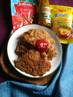 ম্যাগি অমলেট (maggi omelette recipe in bengali) রেসিপির প্রধান ছবি