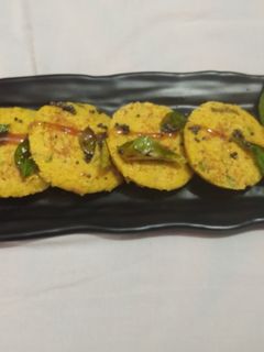 मसाला इडली (Masala idli recipe in hindi) रेसिपी मुख्य फोटो