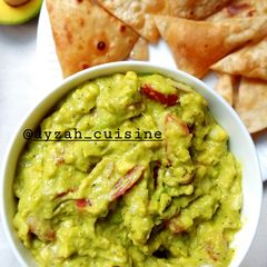 A picture of Easy Guacamole Recipe.