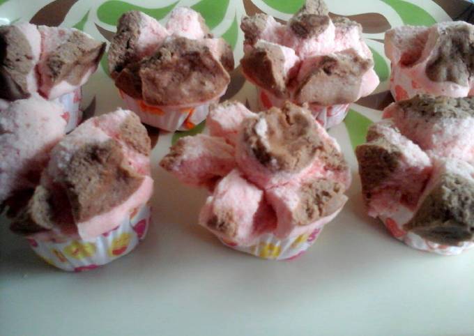 Resep Bolu Kukus Lembut Merekah 😊😁 oleh Cahya Septy Tias Resep Bolu Kukus Lembut Merekah 😊😁 oleh Cahya Septy Tias