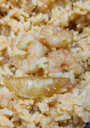 Une photo de Riz frit au crevette