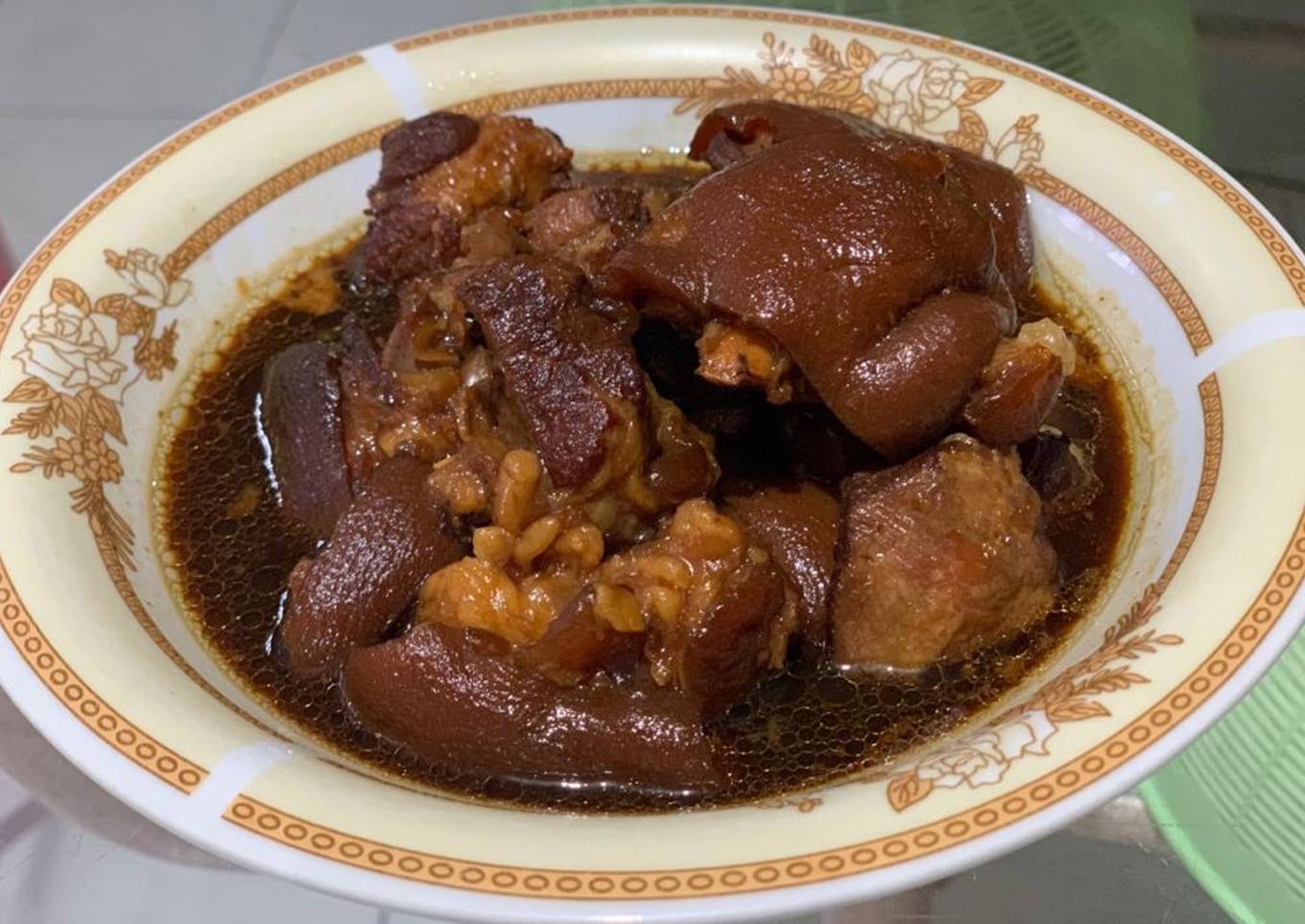 Babi kecap asin dam manis