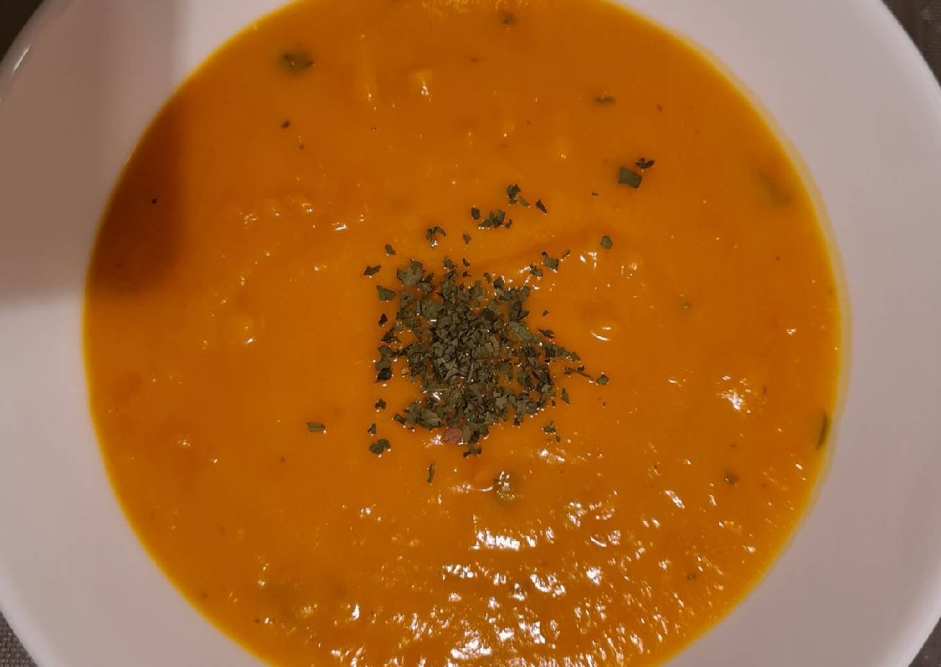 Sopa crema de calabaza estilo asiático