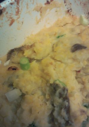 A picture of Rich & Hearty Cauliflower Potatoes.