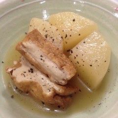 A picture of Simmered Daikon & Atsuage Seasoned With Consomme.