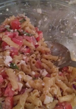 A picture of Tomato Basil Pasta Salad.