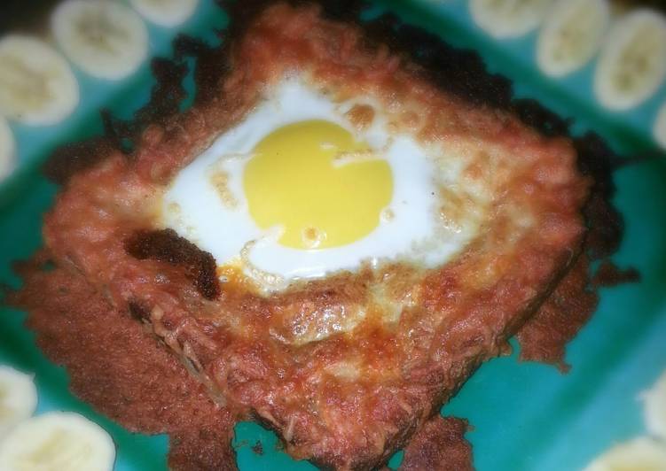 Simple Way to Prepare Quick Toasty Baked Egg In a Basket