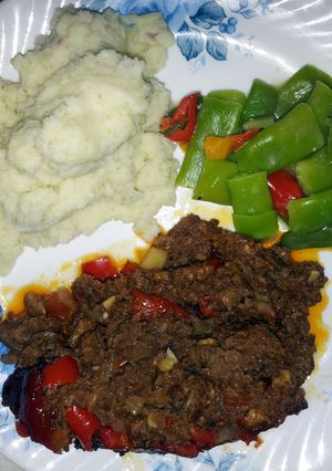 A picture of baby's beef loaf.
