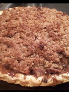 A picture of Apple Pie With Crumbled Topping.