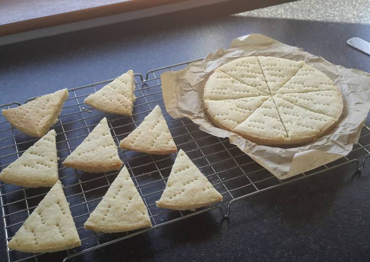 Simple Way to Prepare Quick Shortbread