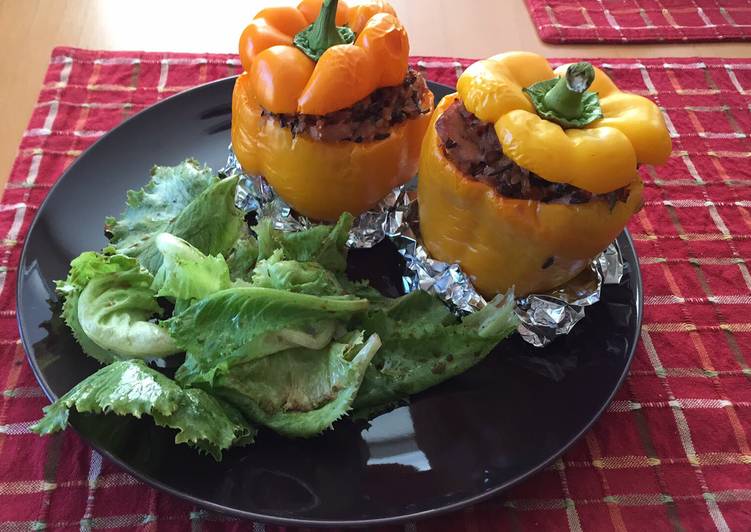 Steps to Make Homemade Stuffed Bell Peppers With tuna And Wild Rice