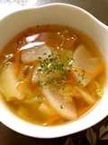 Gentle on the Stomach! Vegetable Soup as a Salad Substitute