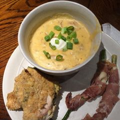 A picture of Cheesy Potato Bacon Soup.