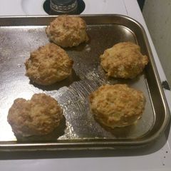 A picture of Cheddar Garlic biscuits.