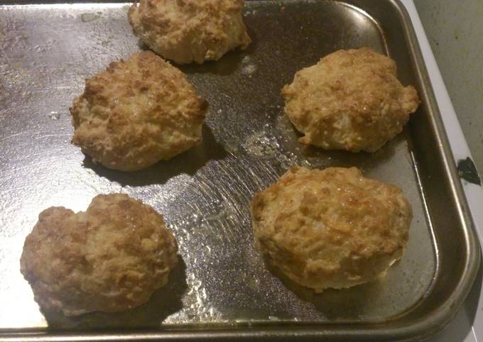 Simple Way to Make Ultimate Cheddar Garlic biscuits