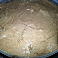 A picture of Hershey chocolate frosting.