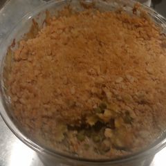 A picture of Tuna noodle casserole.