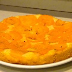 A picture of The easiest upside-down fruit cake!.