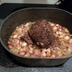 A picture of Potroast (oven or crock pot).