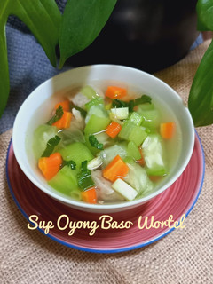 Foto resep Sup Oyong Baso Wortel
