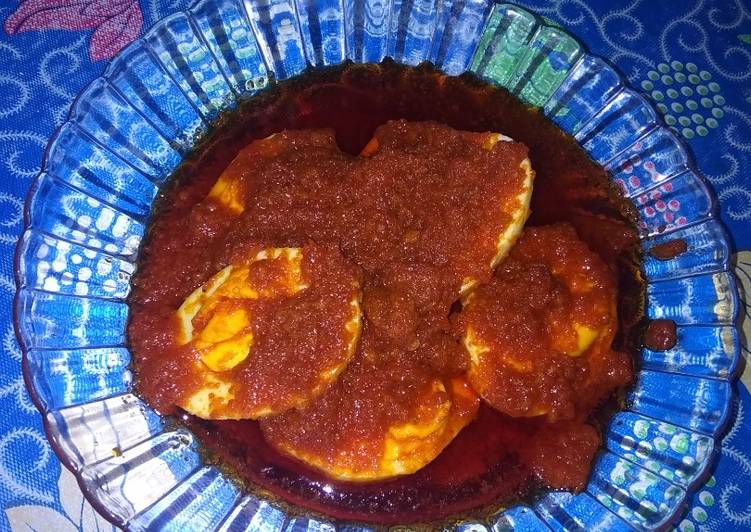 Telor rebus di sambel