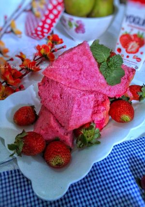 Foto resep Ogura Strawberry Yogurt