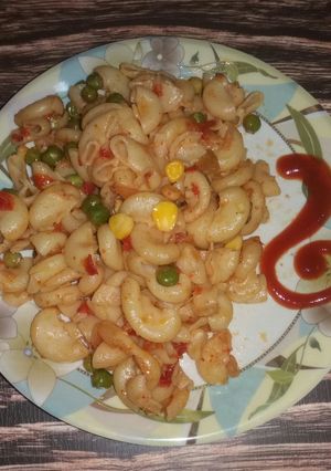 A picture of Macaroni.