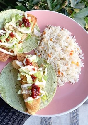 A picture of Ensenada-Style Fish Tacos.