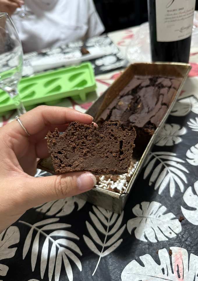 Una foto de Budín húmedo de chocolate sin tacc