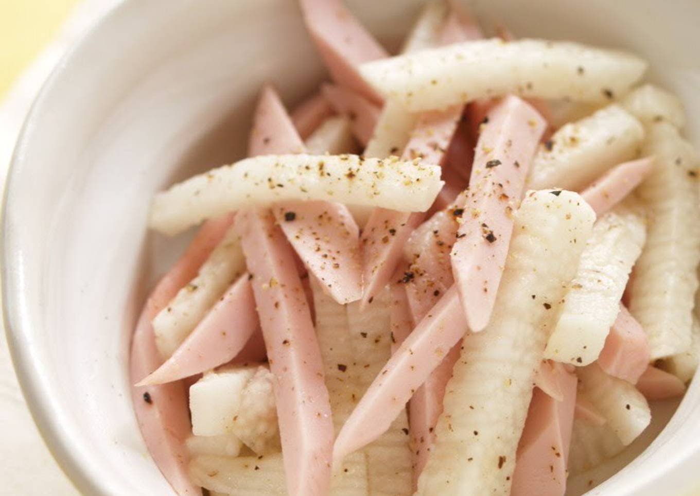 Fish Sausage and Nagaimo with Black Pepper