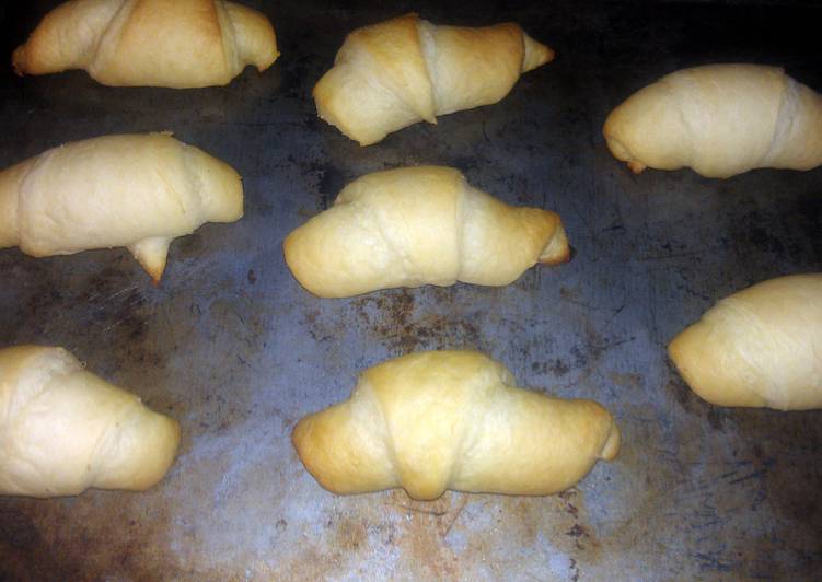 buttery cresent rolls