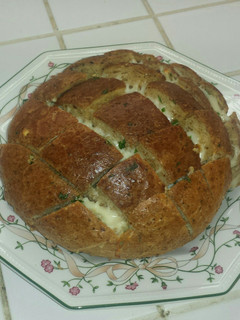 A picture of Cheese And Garlic Pull Apart Bread.