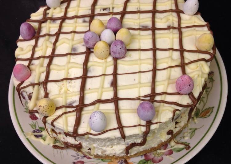 Recipe of Award-winning Creme Egg Cheesecake