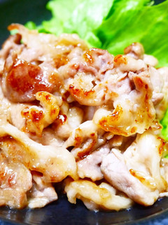 A picture of Stamina Building Pork Stir-fry - A Light Vinegar Sauce to Combat Summer Fatigue.