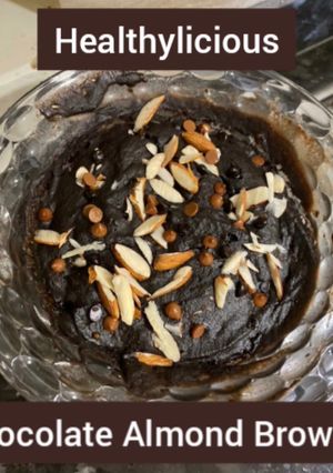 A picture of Chocolate Almond Brownie.
