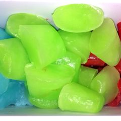 A picture of Hawaiian Punch Ice Cubes.