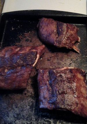 A picture of BBQ baby back pork ribs.