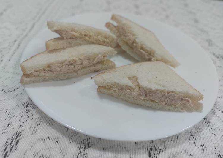 Recipe of Speedy Chicken sandwiches