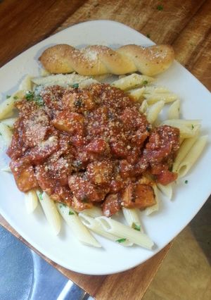 A picture of Chicken&smoke sausage pasta sauce.