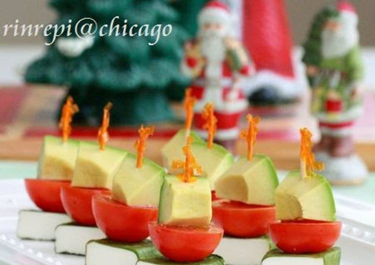 Christmas Color Pincho Veggies &amp; Cheese