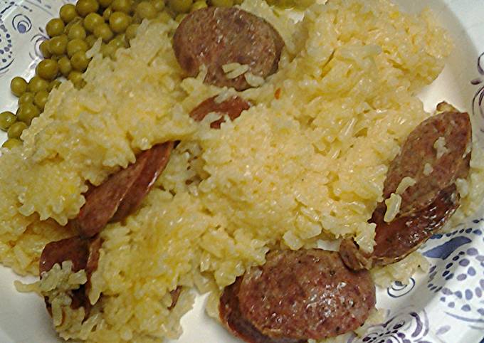 Steps to Make Homemade Sausage and buttery saffron rice