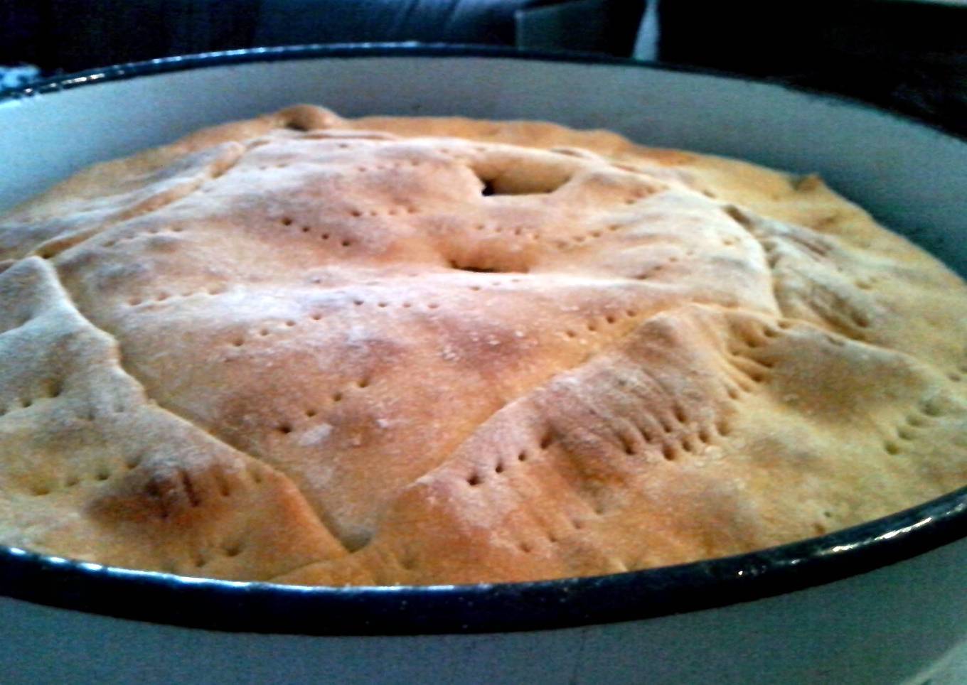Lushnik - Bread with Meat and Onion