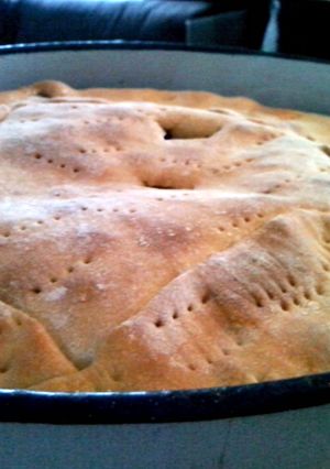 A picture of Luchnick - Bread with Meat and Onions.