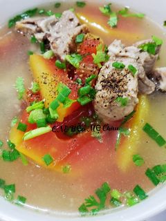 Hình của món Canh đu đủ hường hầm xương heo.