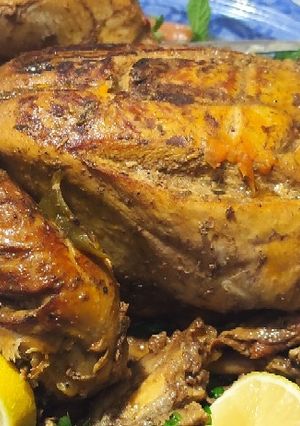 عکسی از دستور مرغ شکم پر