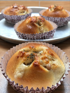 Foto resep MOZZA TUNA BUN 🧀 🐟 🥯