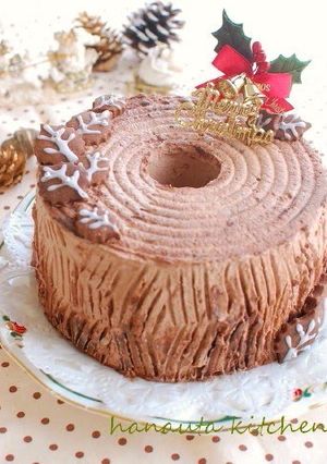 A picture of Chocolate Chiffon Cake Bûche de Noël.